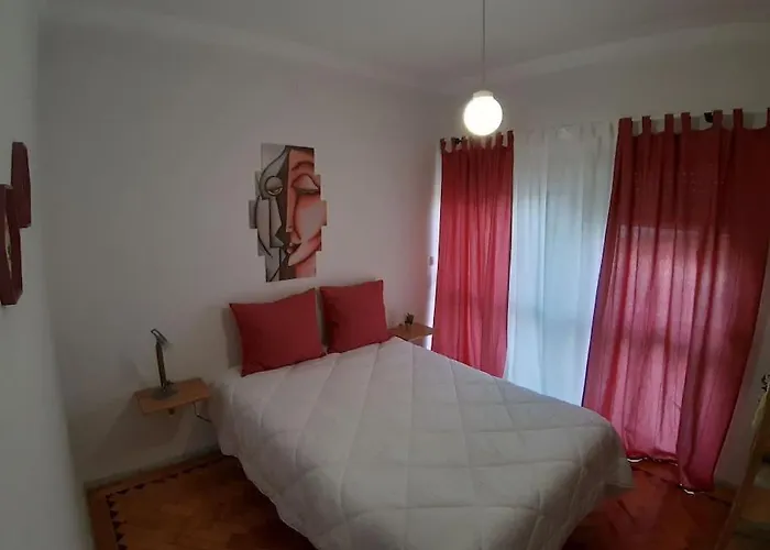 Casa Dos Peixes, Um Refugio A Beira Mar * فييرا دي ليريا